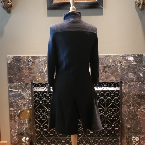 Jacket - Picture 2 of 7